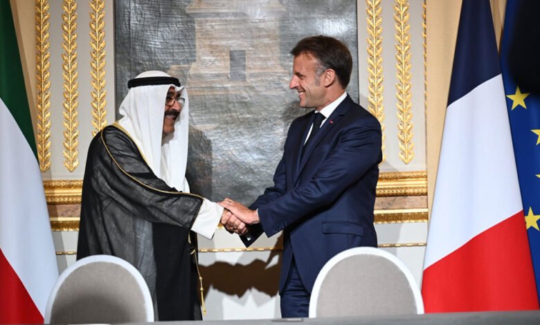 سمو-أمير-البلاد-يبعث-ببرقية-إلى-الرئيس-الفرنسي
