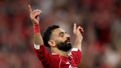الدوري-الإنكليزي:-صلاح-يدخل-التاريخ-بحصوله-على-جائزة-لاعب-العام-للمرة-الثالثة