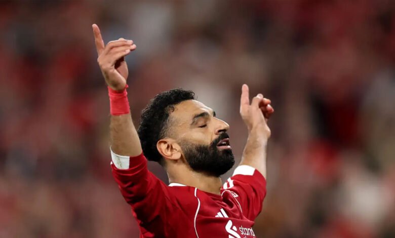 الدوري-الإنكليزي:-صلاح-يدخل-التاريخ-بحصوله-على-جائزة-لاعب-العام-للمرة-الثالثة