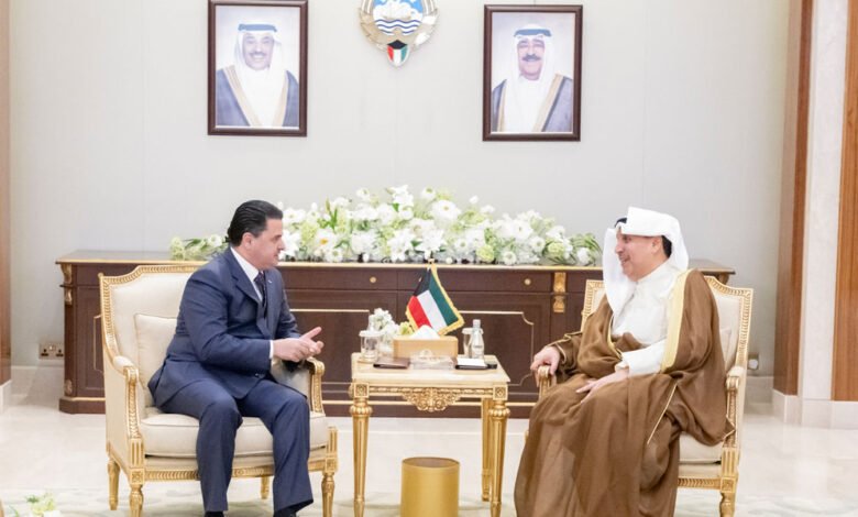 وزير-شؤون-الديوان-الأميري-ورئيس-ديوان-سمو-ولي-العهد-يستقبلان-سفراء-الأردن-وفرنسا-وتركيا-واليابان