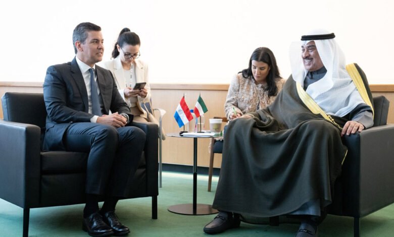 ممثل-سمو-أمير-البلاد-سمو-ولي-العهد-يلتقي-رئيس-باراغواي-على-هامش-اجتماعات-الدورة-الـ80-للجمعية-العامة-للأمم-المتحدة