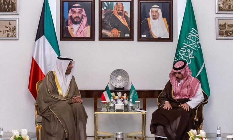 وزير-الخارجية-الكويتي-ونظيره-السعودي-يبحثان-العلاقات-التاريخية-بين-البلدين-وسبل-تعزيزها