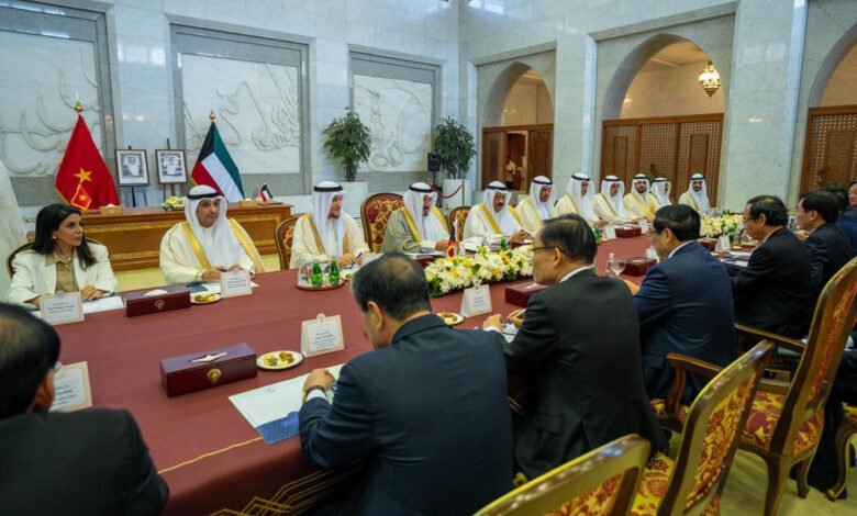سمو-رئيس-مجلس-الوزراء-يعقد-جلسة-مباحثات-رسمية-مع-رئيس-وزراء-جمهورية-فيتنام