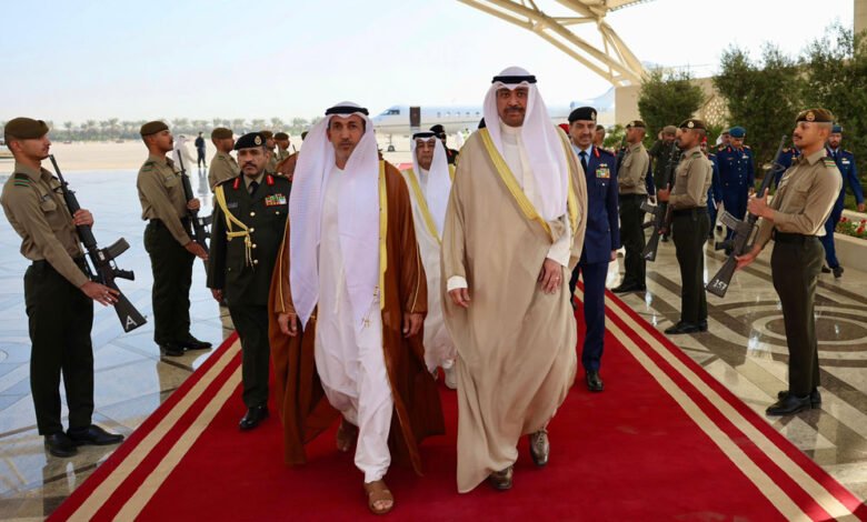 وزير-الدفاع-يستقبل-وزير-الدولة-لشؤون-الدفاع-الإماراتي