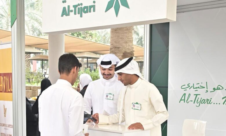 البنك-التجاري-الكويتي-الراعي-الرسمي-لمعرض-مشاريع-طلبة-جامعة-عبدالله-السالم