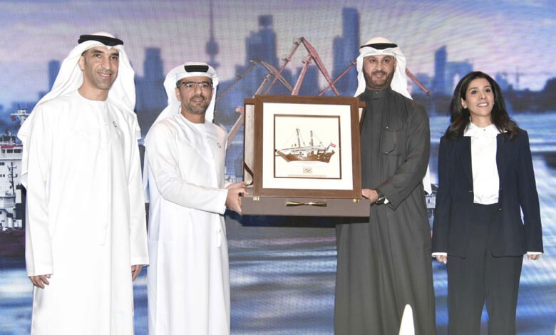 “الموانئ-الكويتية”-توقع-مذكرة-تفاهم-مع-“موانئ-أبوظبي”-لتطوير-وتشغيل-محطة-الحاويات-بميناء-الشعيبة