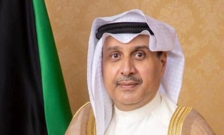 سمو-أمير-البلاد-يتلقى-رسالة-تهنئة-من-وزير-شؤون-الديوان-الأميري-بمناسبة-الذكرى-الثانية-لتولي-سموه-مقاليد-الحكم