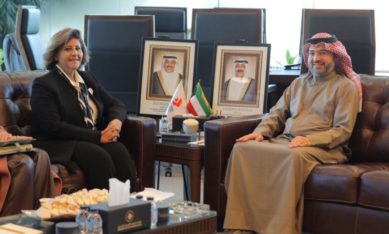 رئيس-الطيران-المدني-يبحث-مع-مساعد-وزير-الخارجية-لحقوق-الإنسان-سبل-تعزيز-التعاون