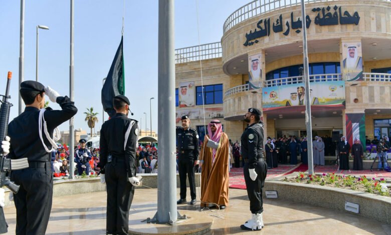 محافظ-مبارك-الكبير:-مراسم-رفع-العلم-للاحتفالات-الوطنية-ترسخ-قيم-الوحدة-الوطنية-والولاء