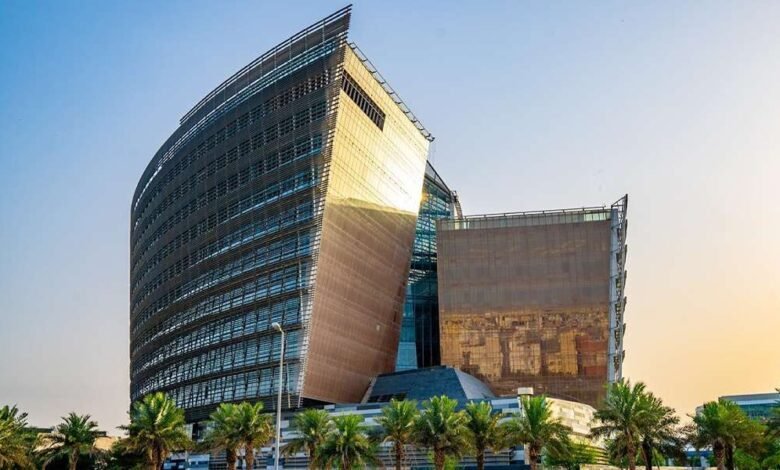 وزارة-التربية-تؤكد-الحرص-على-مواكبة-التحولات-العالمية-في-مهنة-التعليم