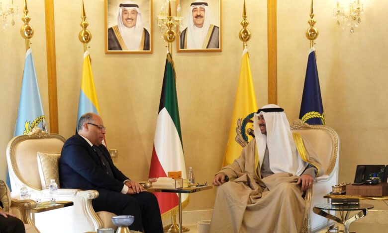 وزير-الدفاع-يبحث-مع-سفيري-مصر-والمملكة-المتحدة-موضوعات-عسكرية-مشتركة