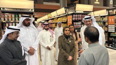 وزيرة-الشؤون-تتفقد-جمعيات-تعاونية-في-محافظة-مبارك-الكبير-وتؤكد-وفرة-السلع-واستقرار-الأوضاع