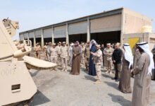 سمو-ولي-العهد-يقوم-بزيارة-تفقدية-لعدد-من-القواعد-والمواقع-العسكرية-في-البلاد