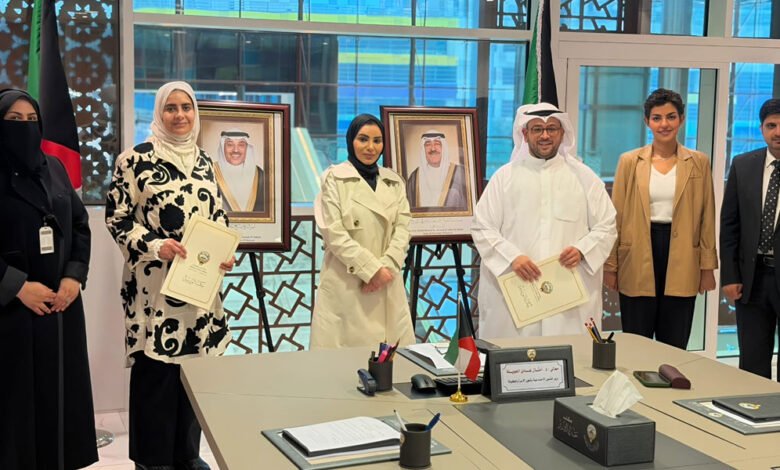 توقيع-مذكرة-تفاهم-بين-“الأعلى-للأسرة”-ومنصة-“داوي”-لتقديم-جلسات-دعم-نفسي-لمن-يواجهون-ضغوطا-جراء-الظروف-الراهنة