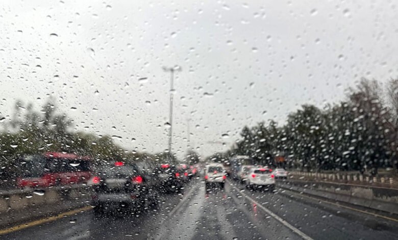 الأرصاد-الجوية:-أمطار-متفرقة-مساء-اليوم-حتى-غدا-ليلا-وتعاود-صباح-الثلاثاء-حتى-مساء-الخميس