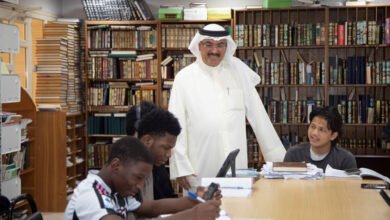 وزير-التربية-يتفقد-مقار-طلبة-المنح-الدراسية-في-المعهد-الديني
